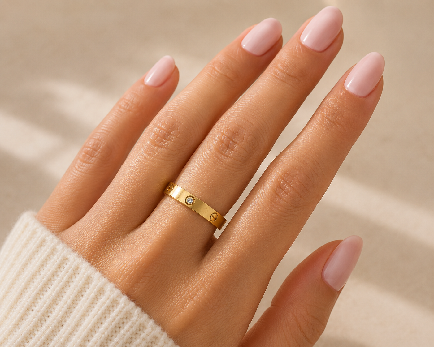 17 mm Minimal Crystal & Screw Design Ring- Stainless Steel