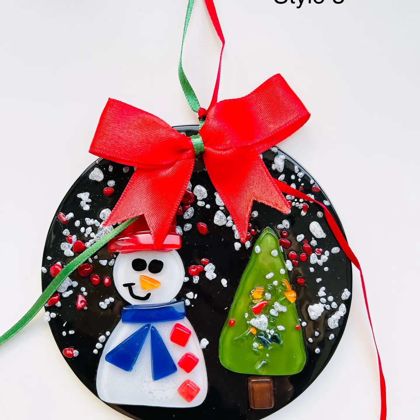 Handmade Glass Christmas Snowman Ornament – Round Holiday Tree & Wall Decor