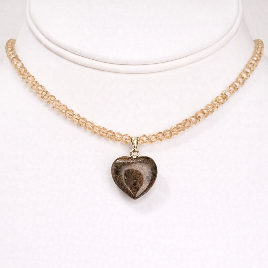 Beige Heart-Shaped Natural Stone Necklace: Sophisticated