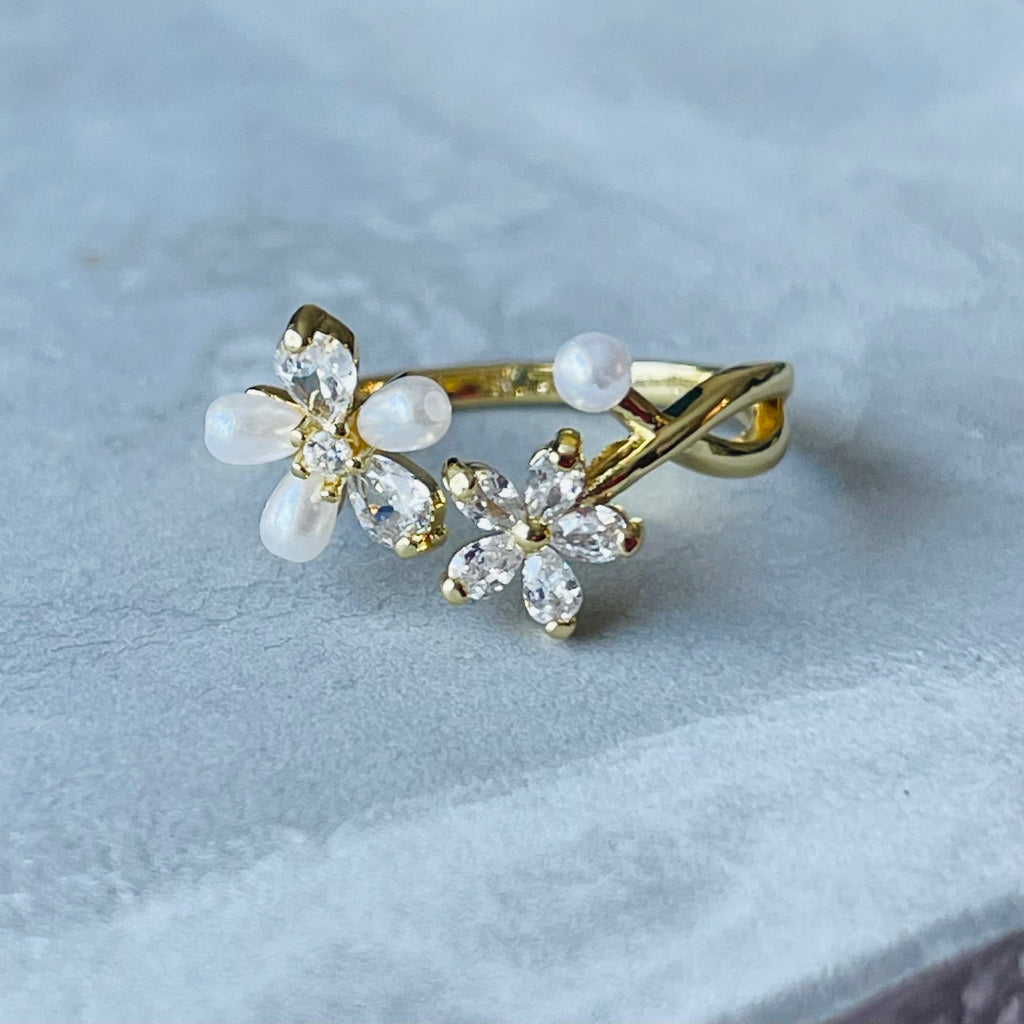 Dainty Daisy Adjustable Stackable Ring, Cute and Charming