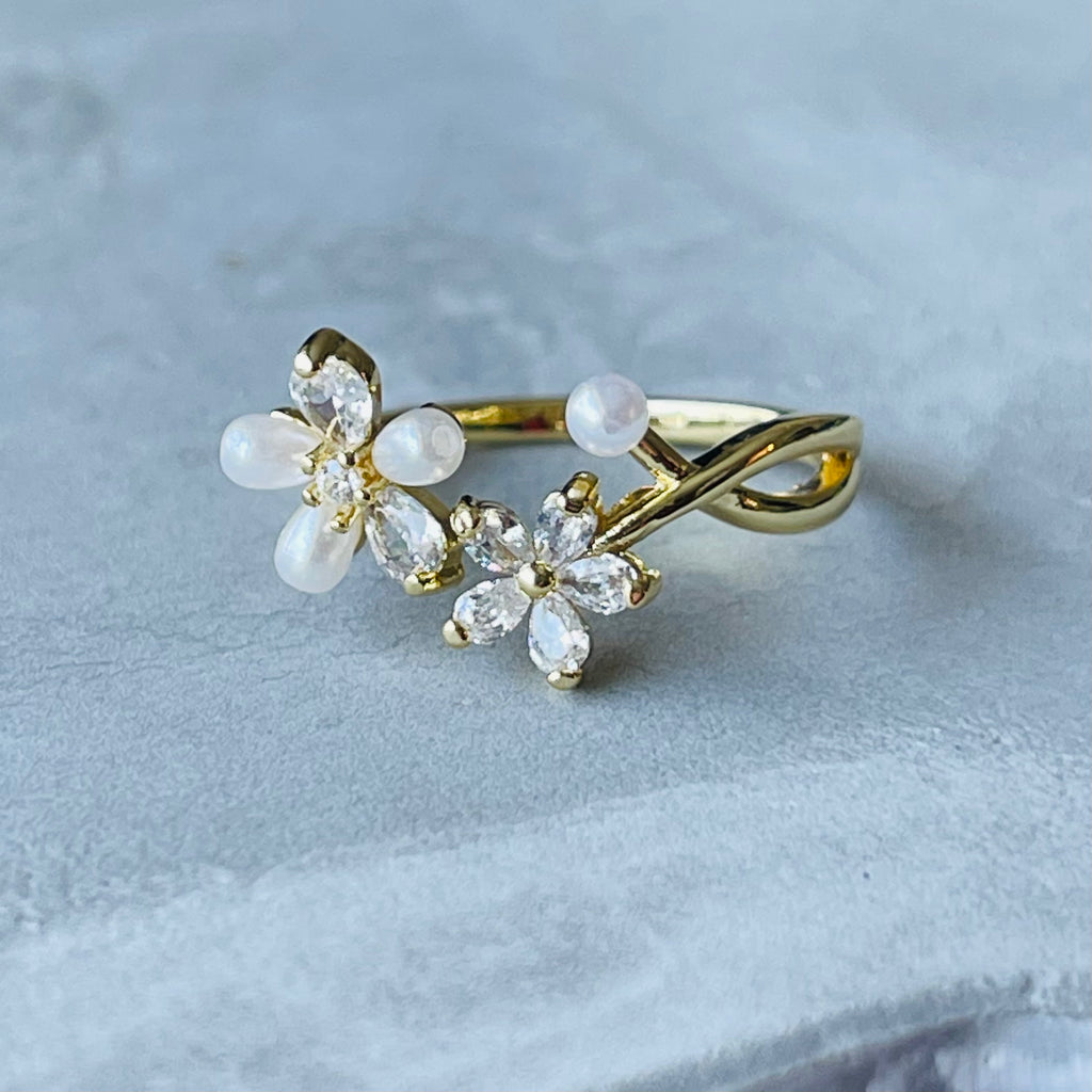 Dainty Daisy Adjustable Stackable Ring, Cute and Charming