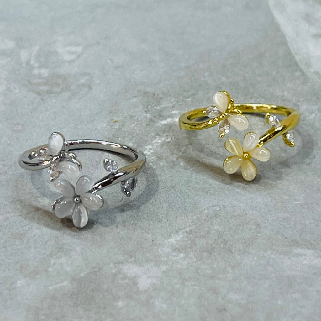 Flower and Butterfly Sparkling Gemstone Adjustable Ring Gift