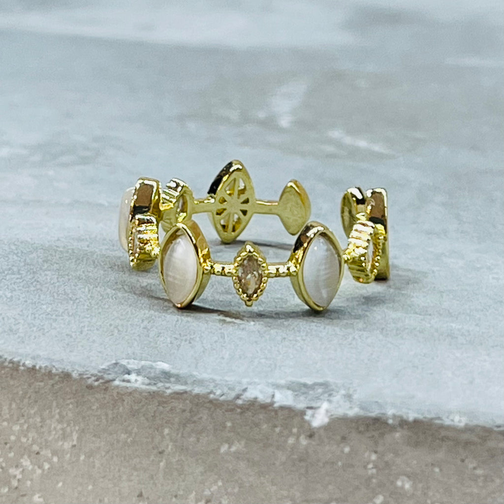 Oval Sparkling Stone Adjustable Ring, Timeless Elegance