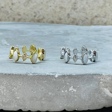 Load image into Gallery viewer, Oval Sparkling Stone Adjustable Ring, Timeless Elegance
