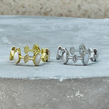Load image into Gallery viewer, Oval Sparkling Stone Adjustable Ring, Timeless Elegance
