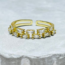 Load image into Gallery viewer, Sparkling Stone Adjustable Band Ring, Sleek and Elegant
