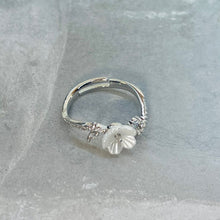 Load image into Gallery viewer, Daisy Sparkling Gemstone Adjustable Ring, Delicate Charm
