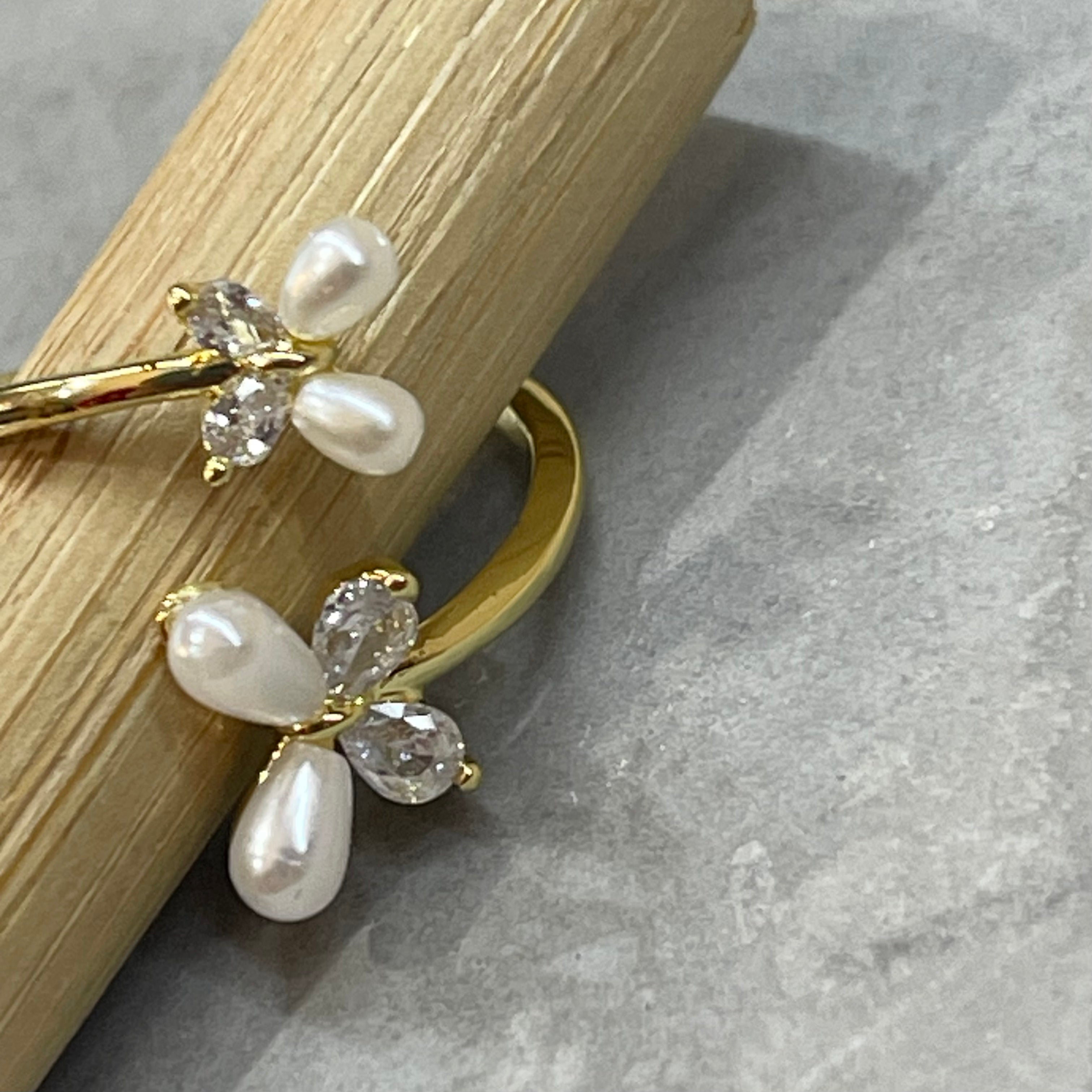 Double Butterfly Adjustable Ring with Stones, Elegant Design
