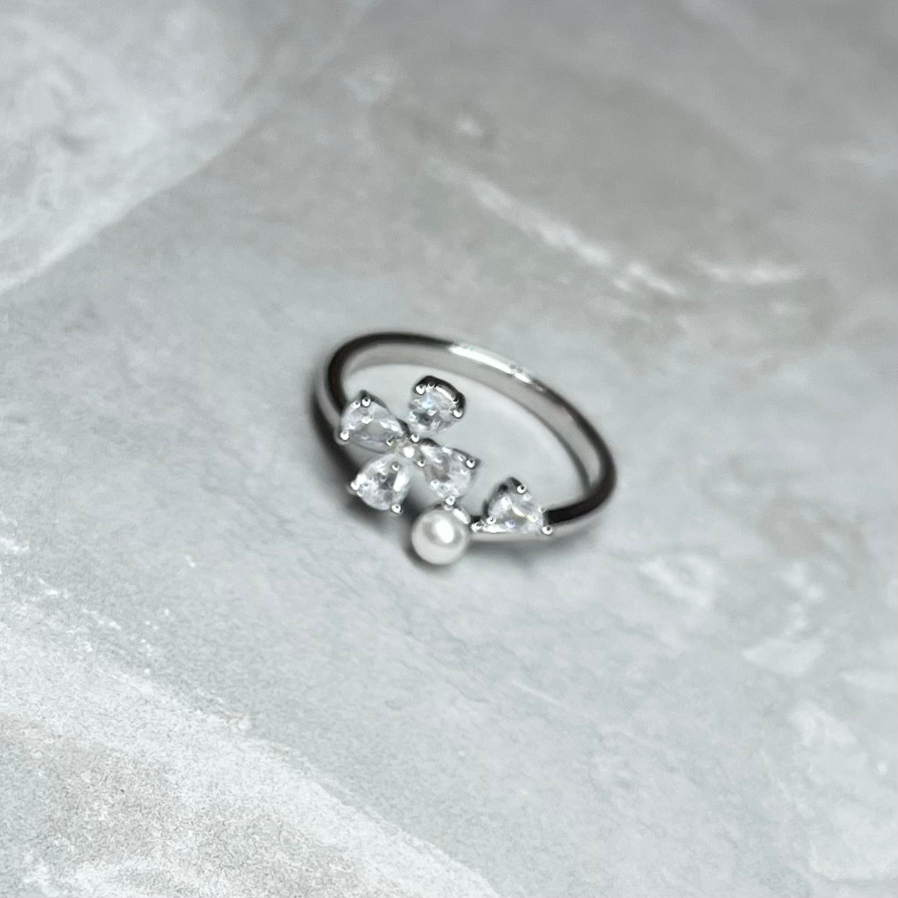 Four-Leaf Flower Adjustable Ring Elegant and Charming Design