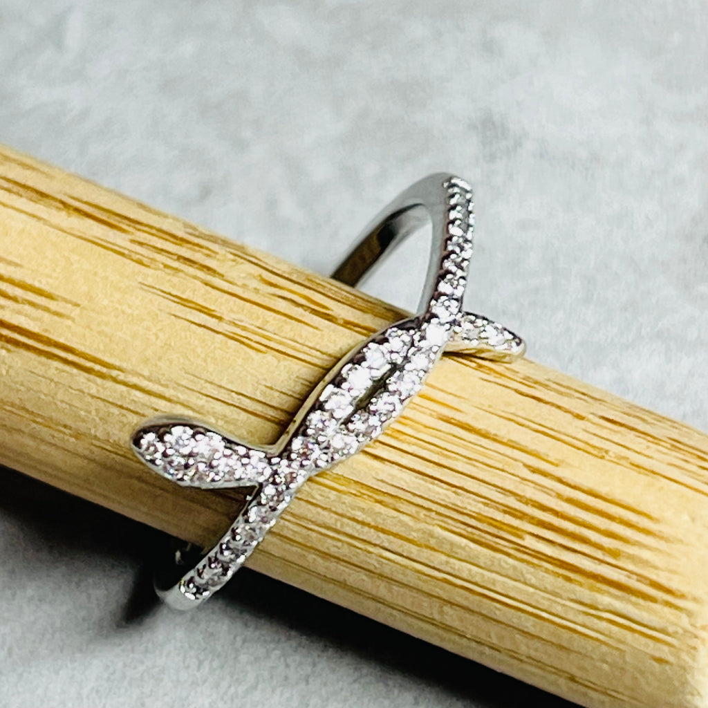 Snake Ring with Sparkling Stones, Elegant and Unique Design