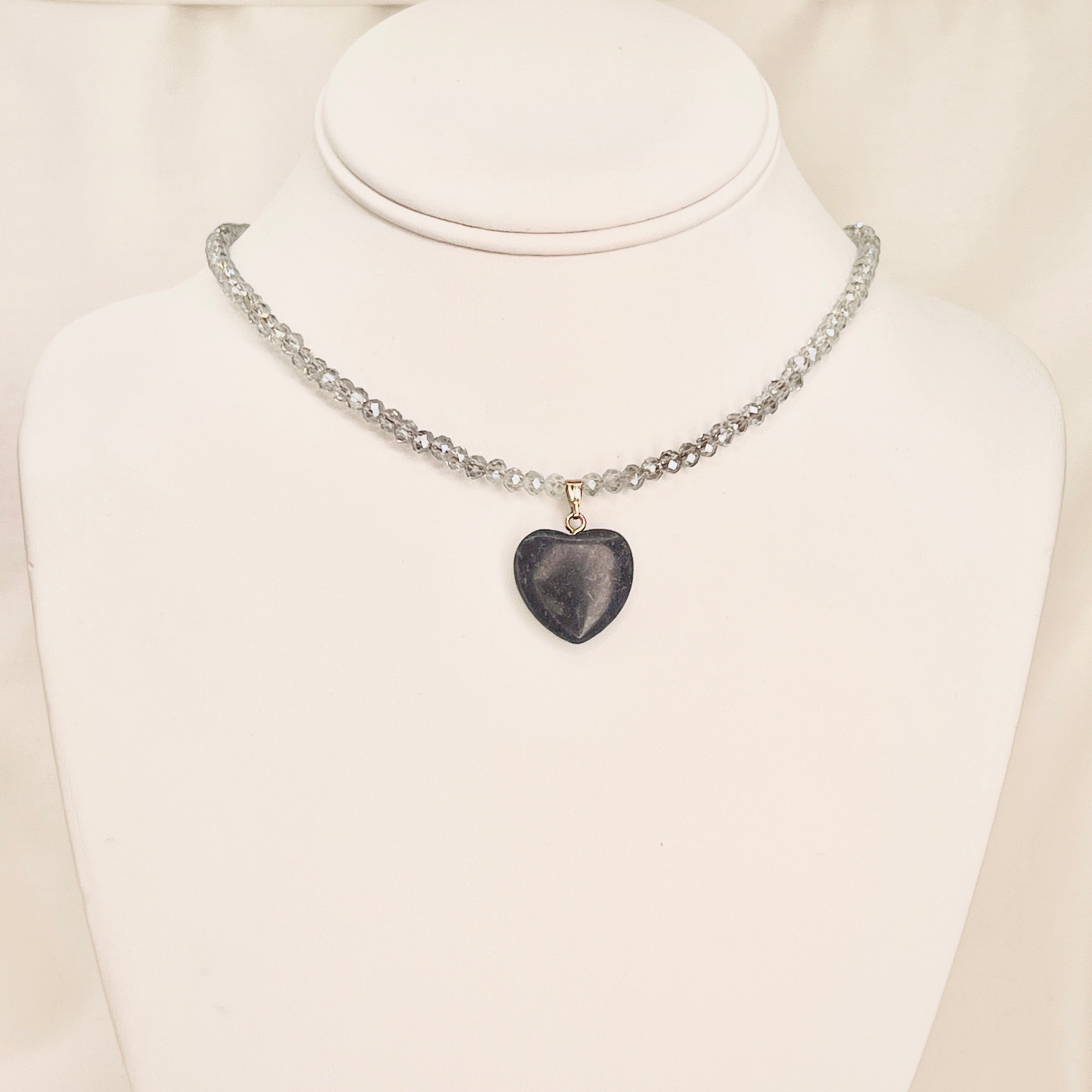 Gray Heart-Shaped Natural Stone Necklace: Elegant and Cute