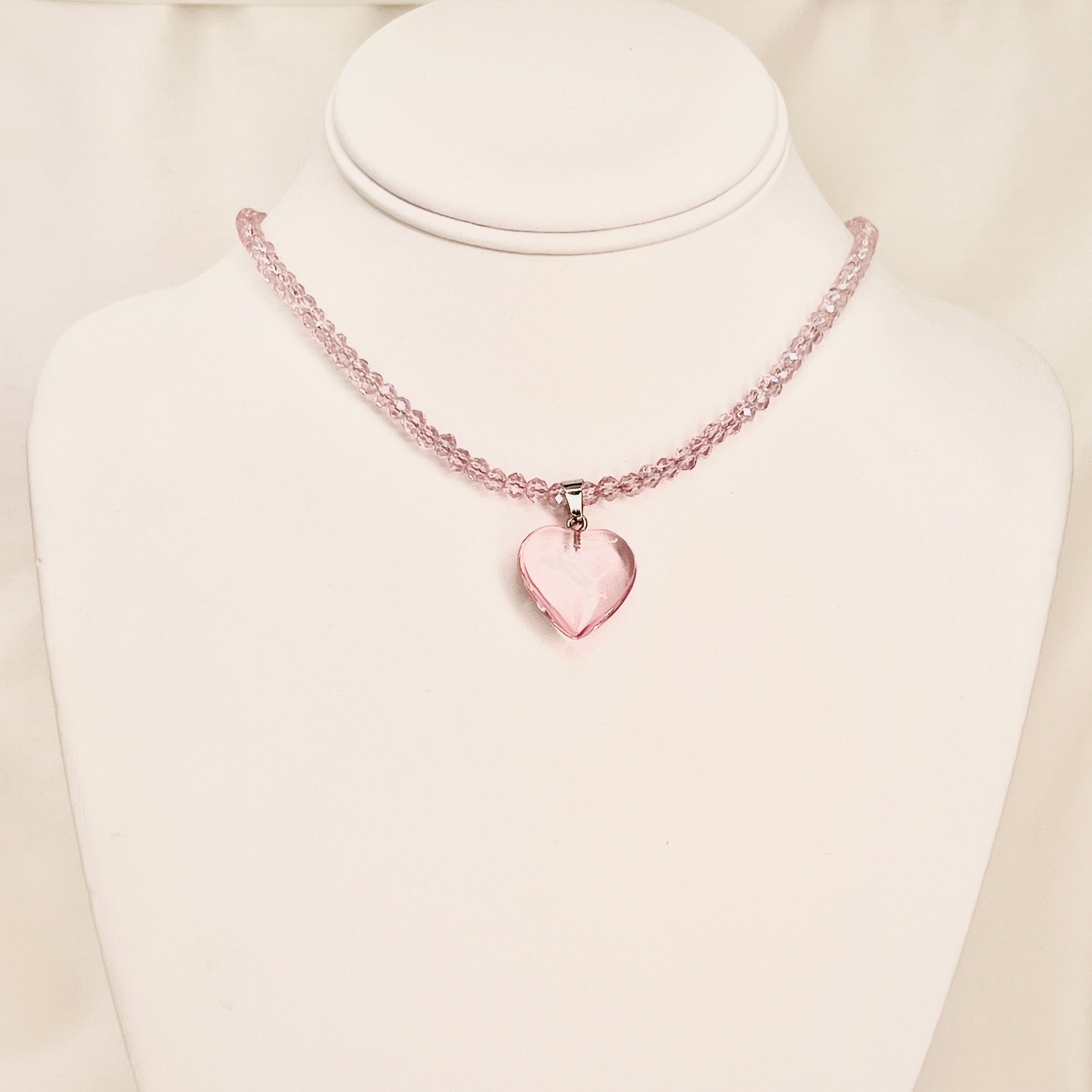 Pink Heart-Shaped Natural Stone Necklace: Charming and Cute