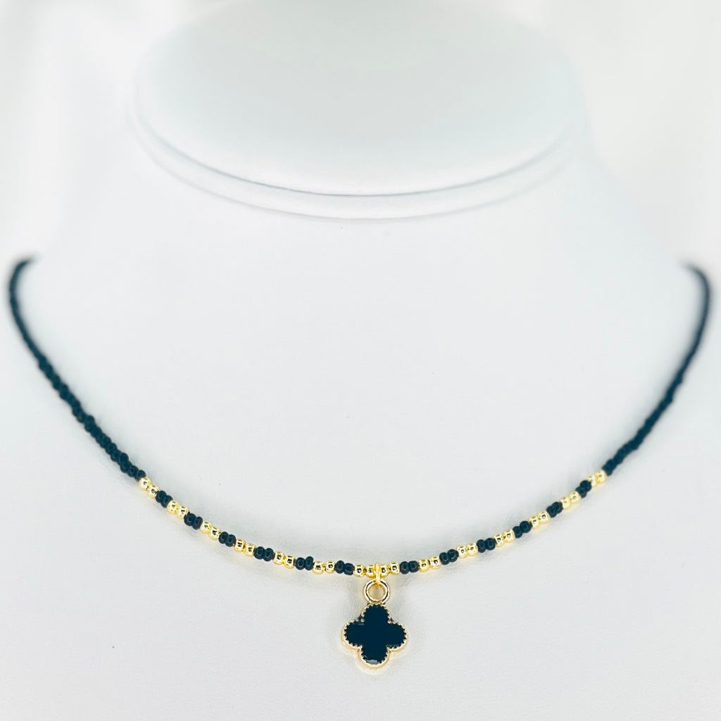 Beaded Clover Pendant Necklace – Lucky Charm, Elegant