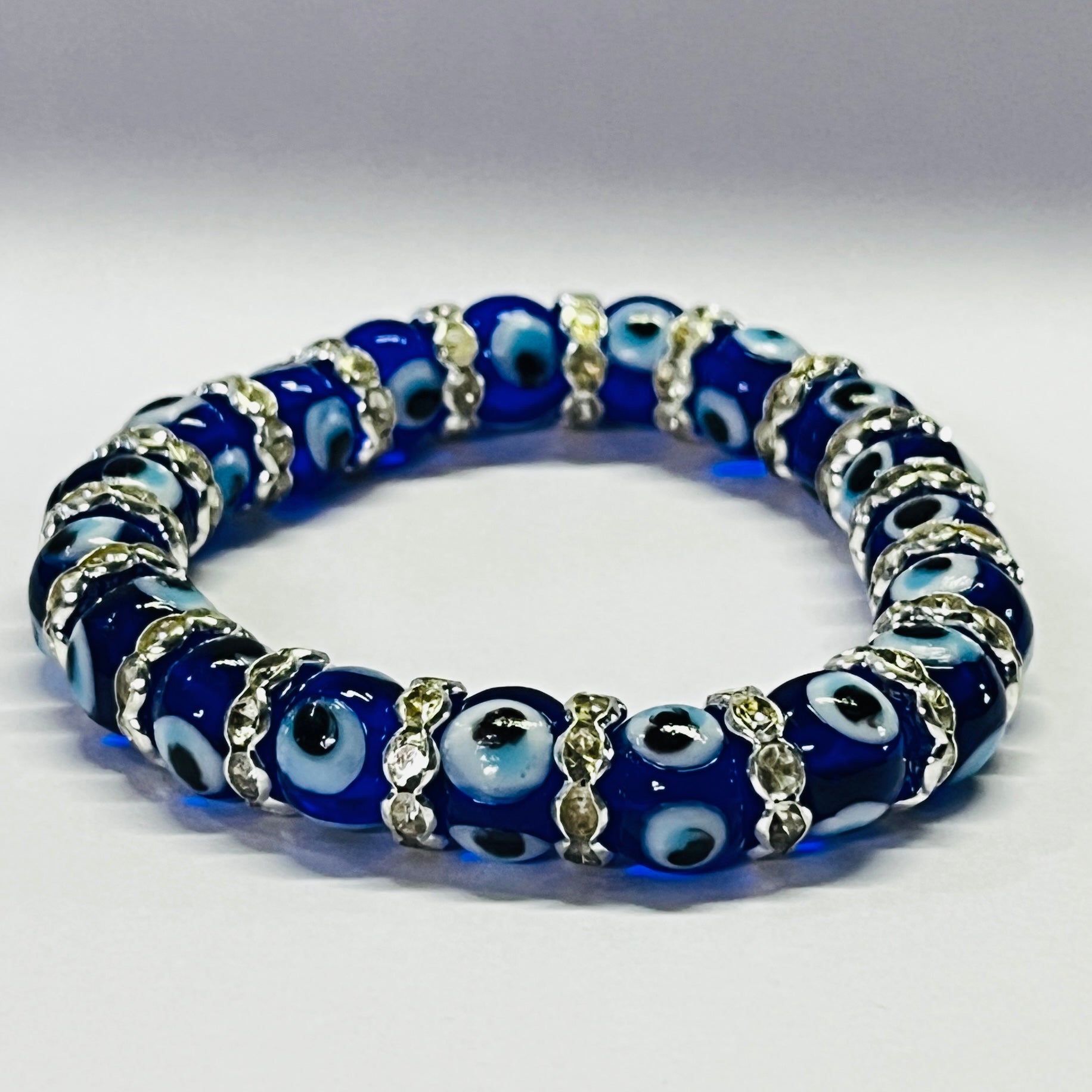 Elegant Glass Evil Eye Stretch Bracelet: Classic Protection