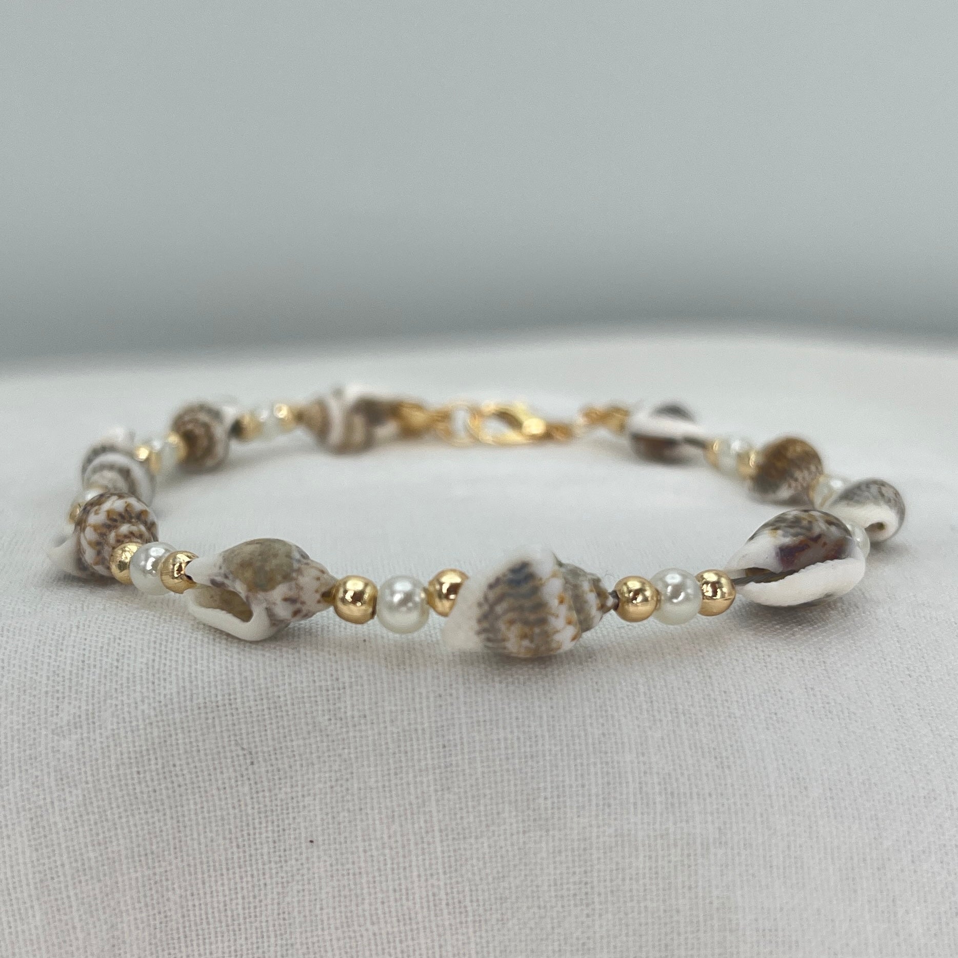 Adjustable Seashell Stone Beaded Anklet – Perfect for Beach