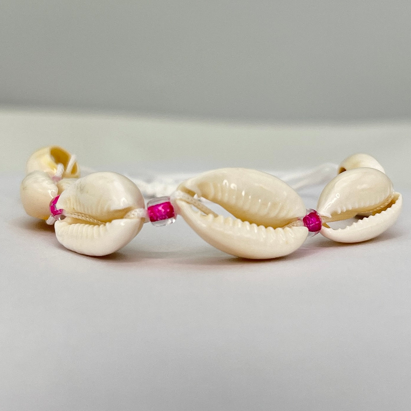 Seashell Beaded Anklet: Elevate Your Beach Style 