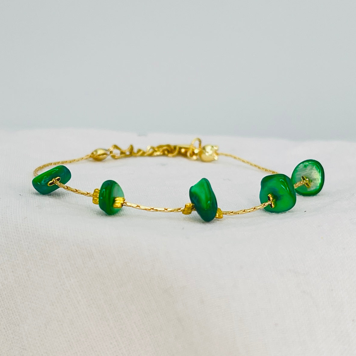 Adjustable Natural Stone Chain Bracelet – Timeless Elegance 