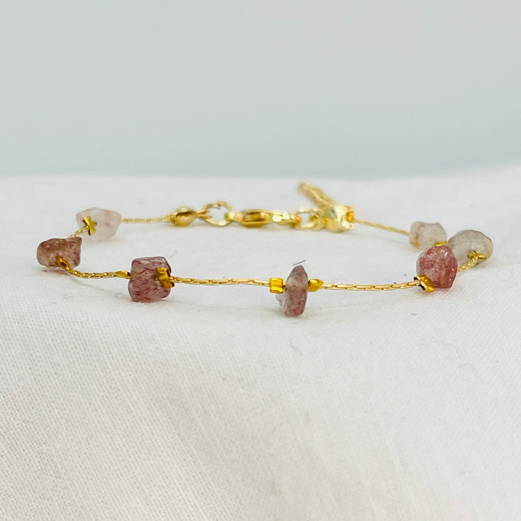 Natural Stone Adjustable Chain Bracelet – Elegant & Timeless