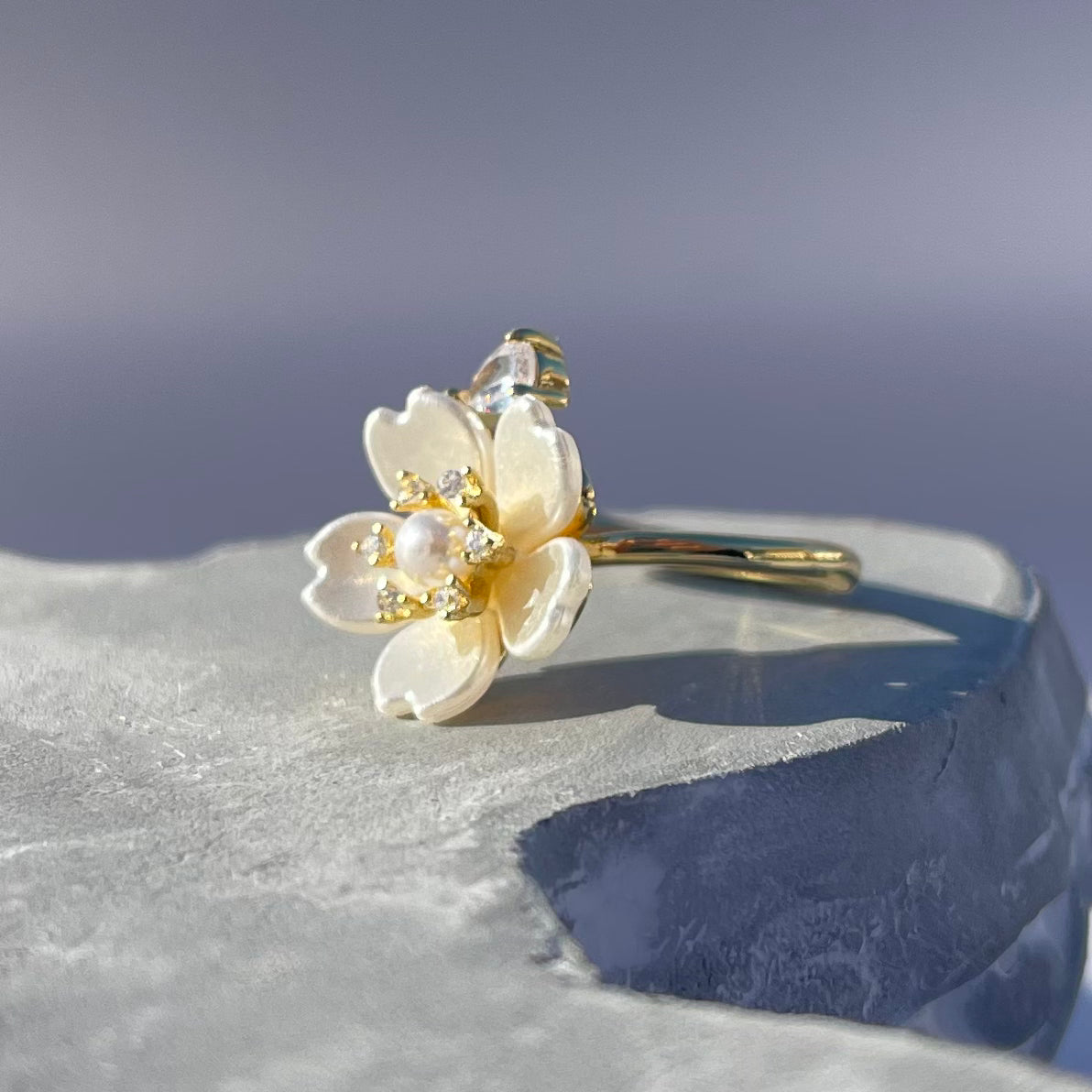 Elegant Flower Sparkling Gemstone Adjustable Ring, Charming