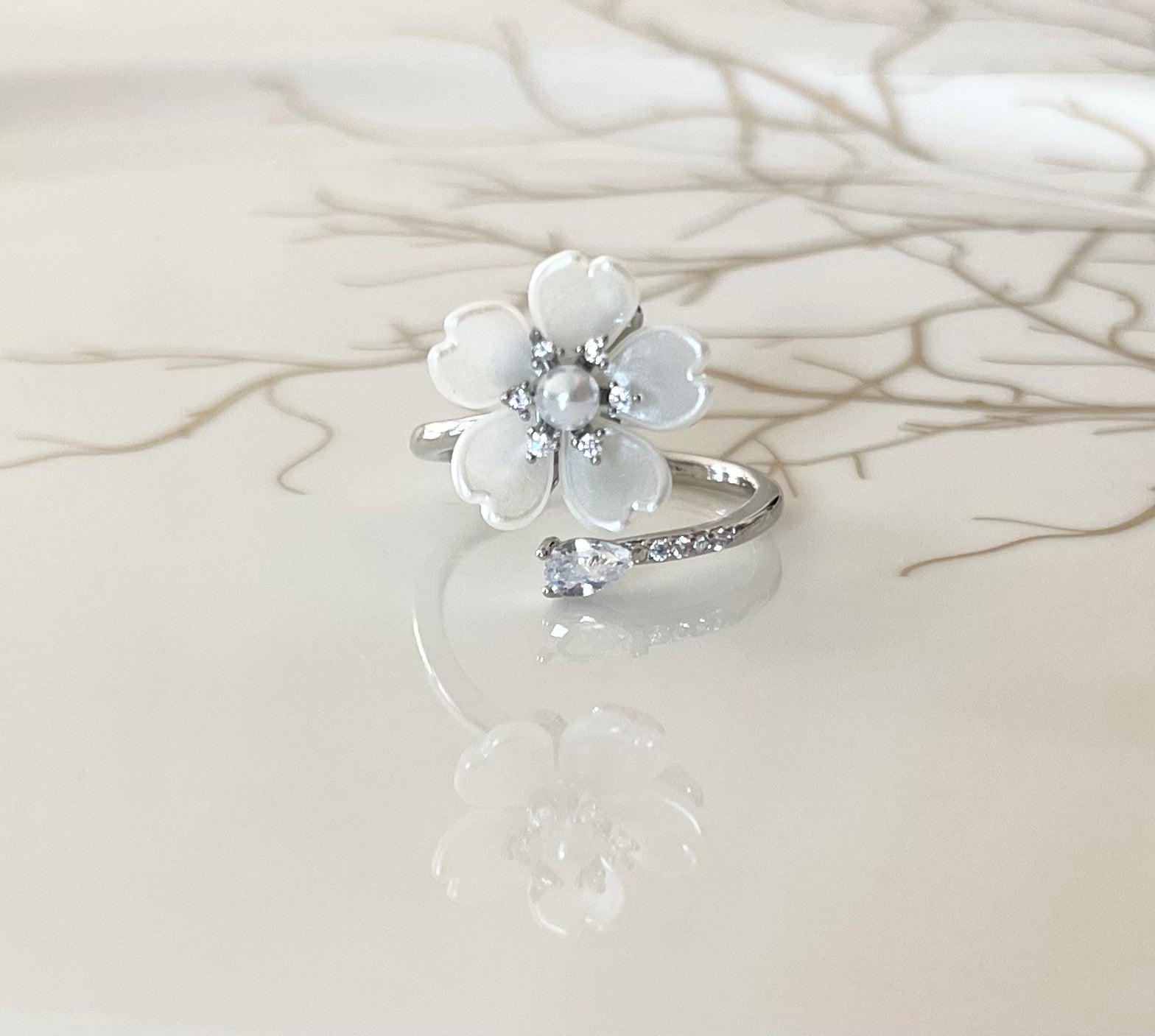 Elegant Flower Sparkling Gemstone Adjustable Ring, Charming