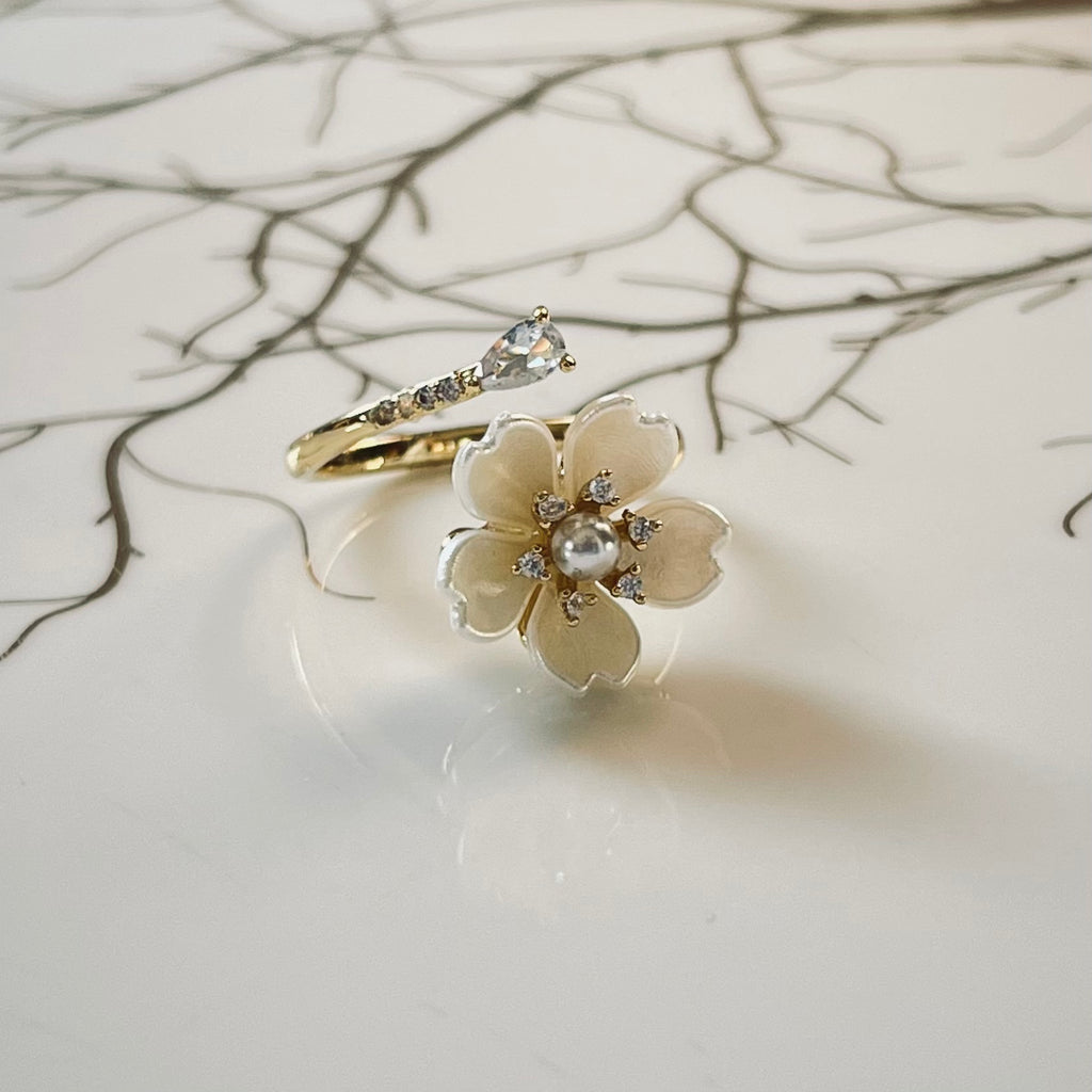 Elegant Flower Sparkling Gemstone Adjustable Ring, Charming