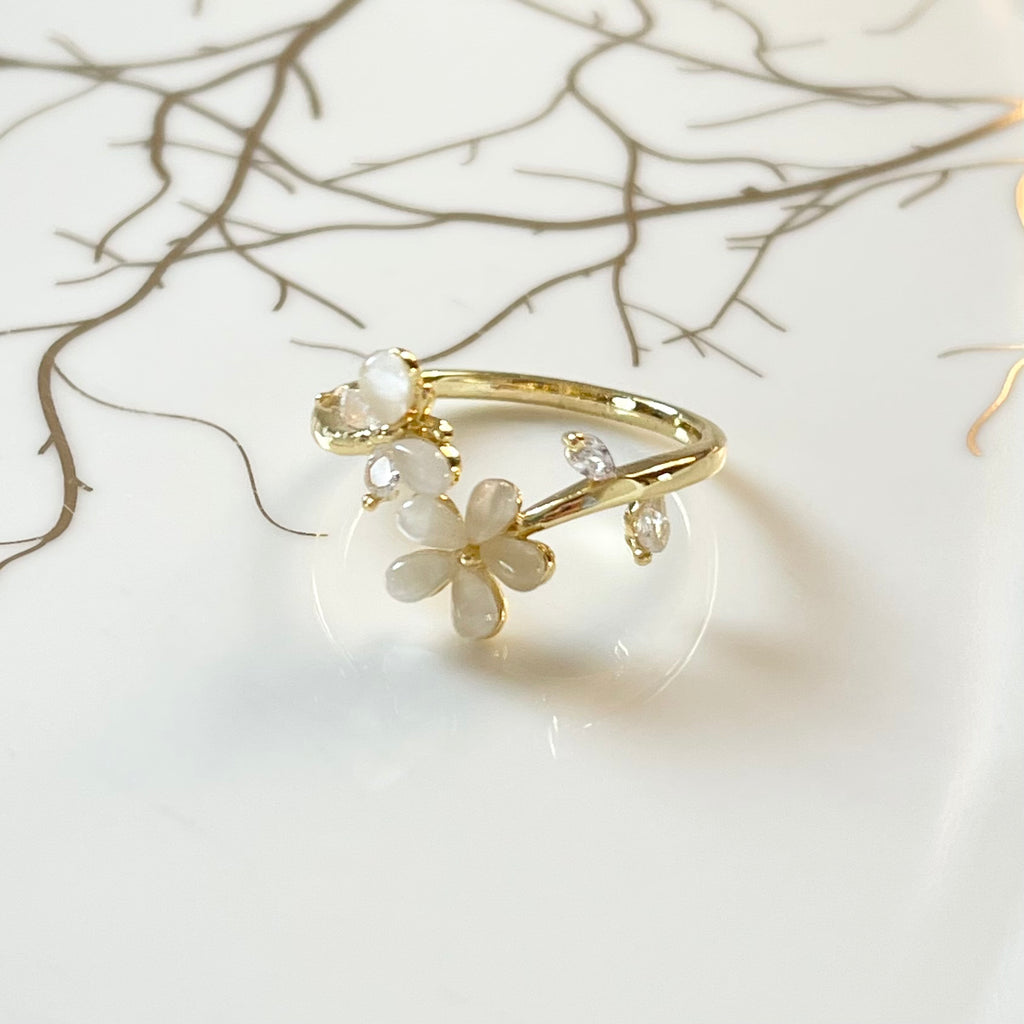 Flower and Butterfly Sparkling Gemstone Adjustable Ring Gift