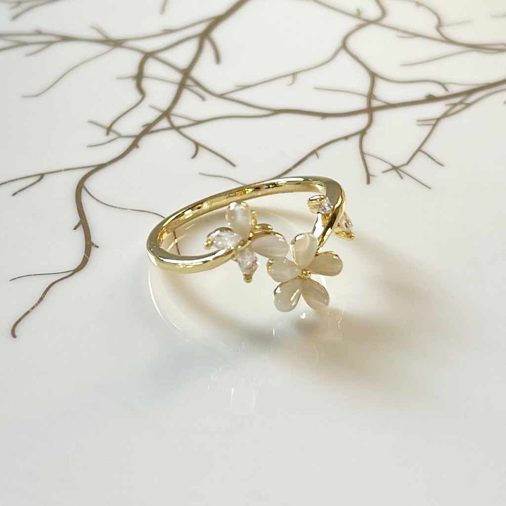 Flower and Butterfly Sparkling Gemstone Adjustable Ring Gift