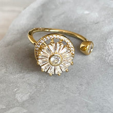 Load image into Gallery viewer, Flower Spinner Ring - Adjustable Floral Jewelry for Women
