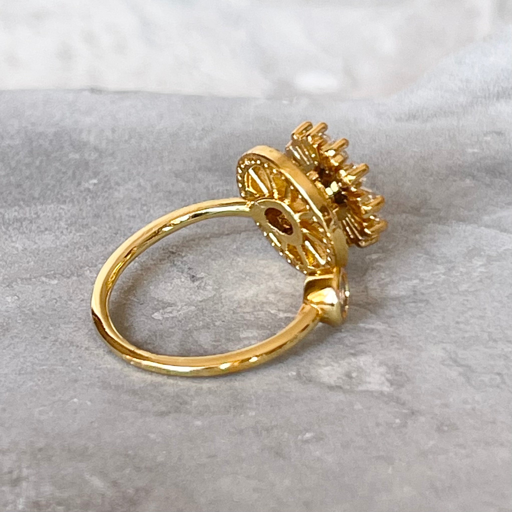 Flower Spinner Ring - Adjustable Floral Jewelry for Women