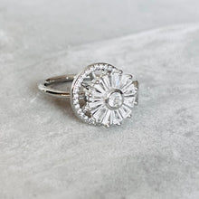 Load image into Gallery viewer, Flower Spinner Ring - Adjustable Floral Jewelry for Women
