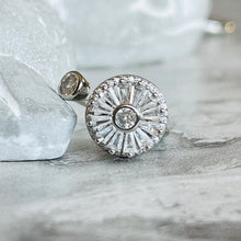 Load image into Gallery viewer, Flower Spinner Ring - Adjustable Floral Jewelry for Women
