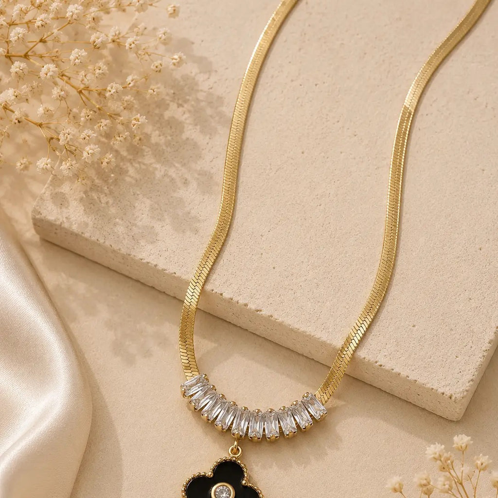 Crystal Clover Snake Chain Necklace – Gold Plated