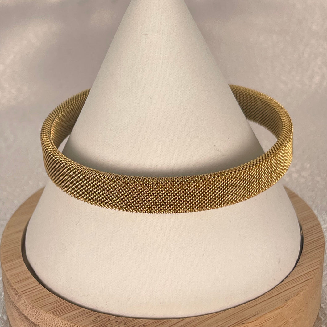Stainless Steel Gold Mesh Bangle Bracelet – Minimalist