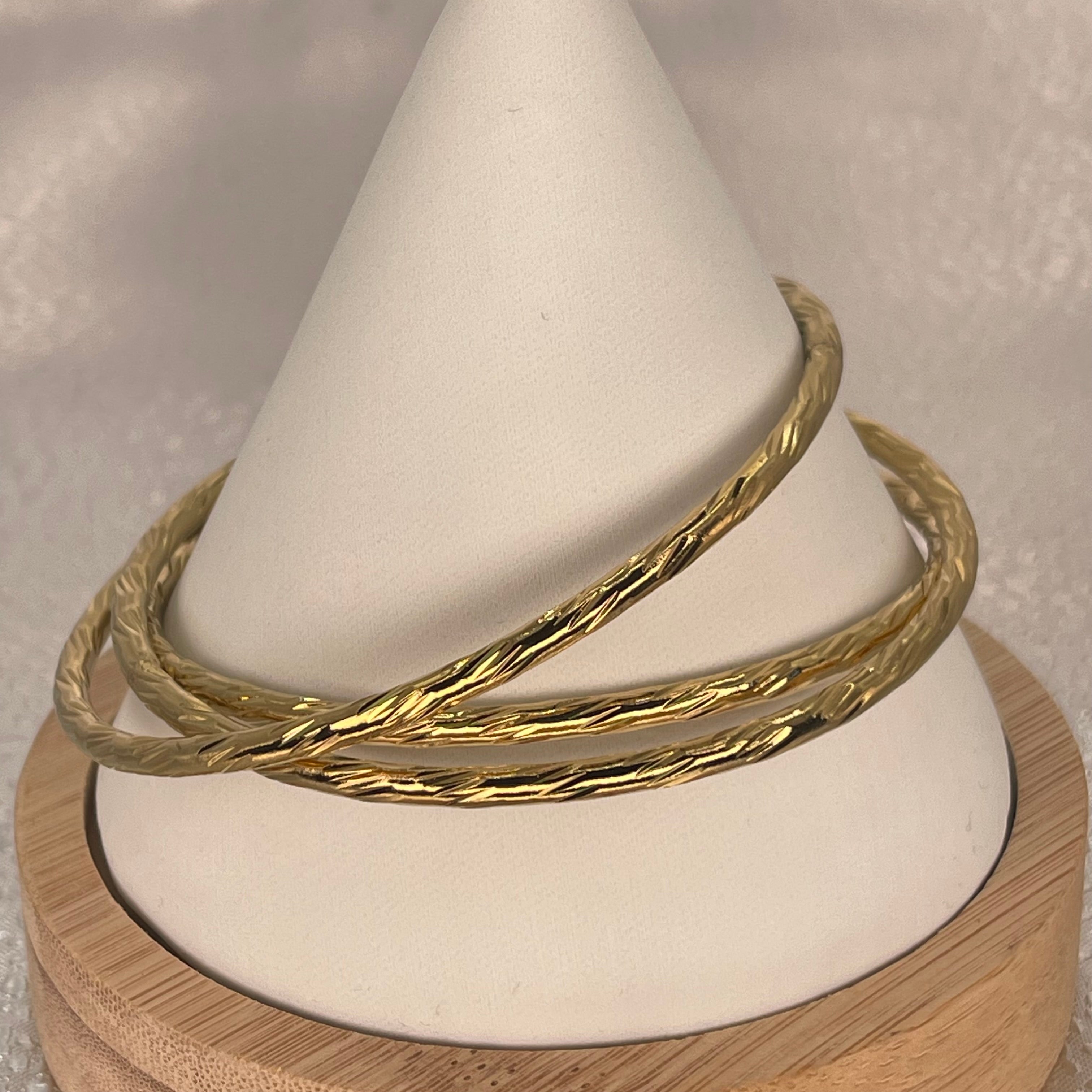 Stainless Steel Gold Bangle Set – Ripple Texture (3pcs)