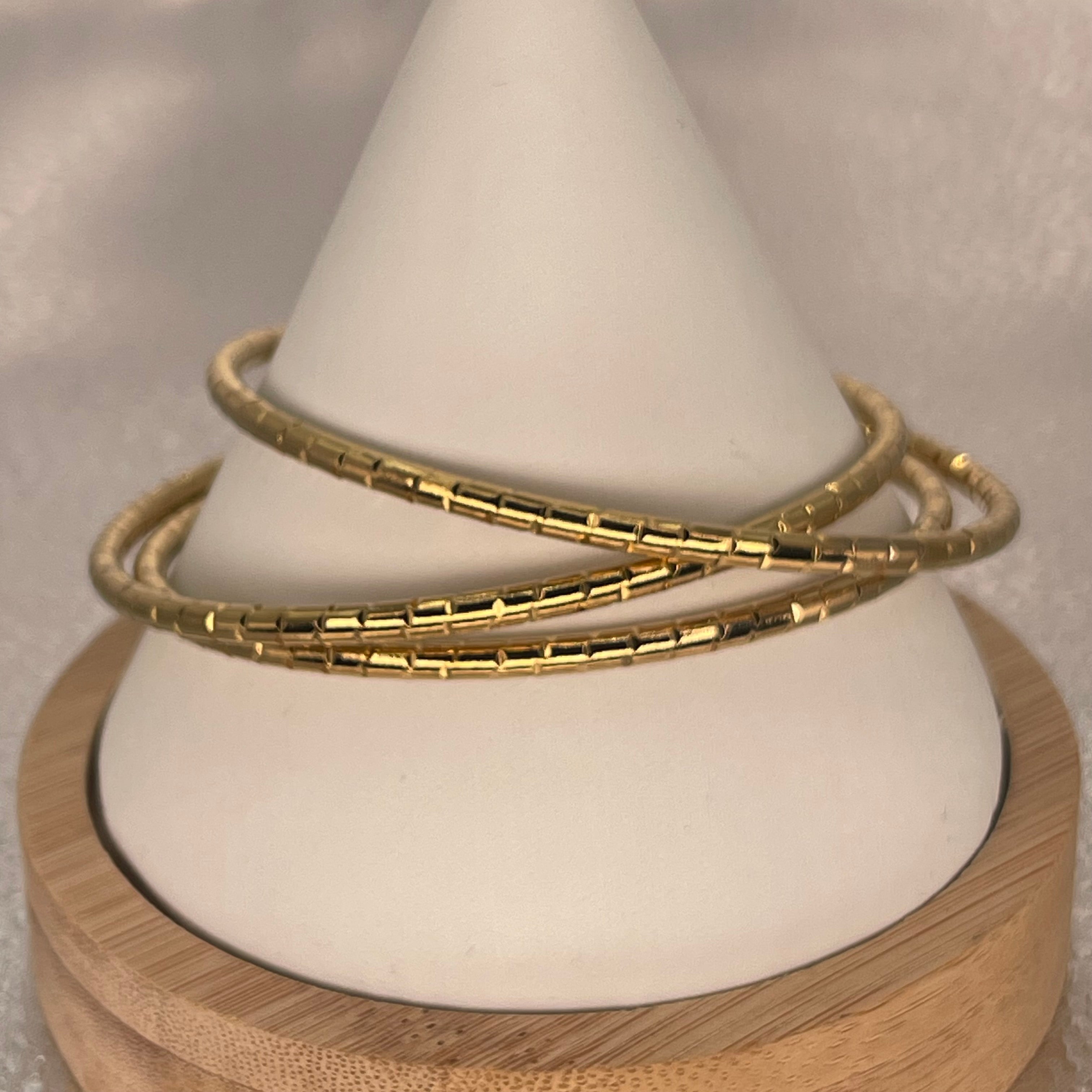 Stainless Steel Gold Bangle Set – Faceted Shine (3pcs)