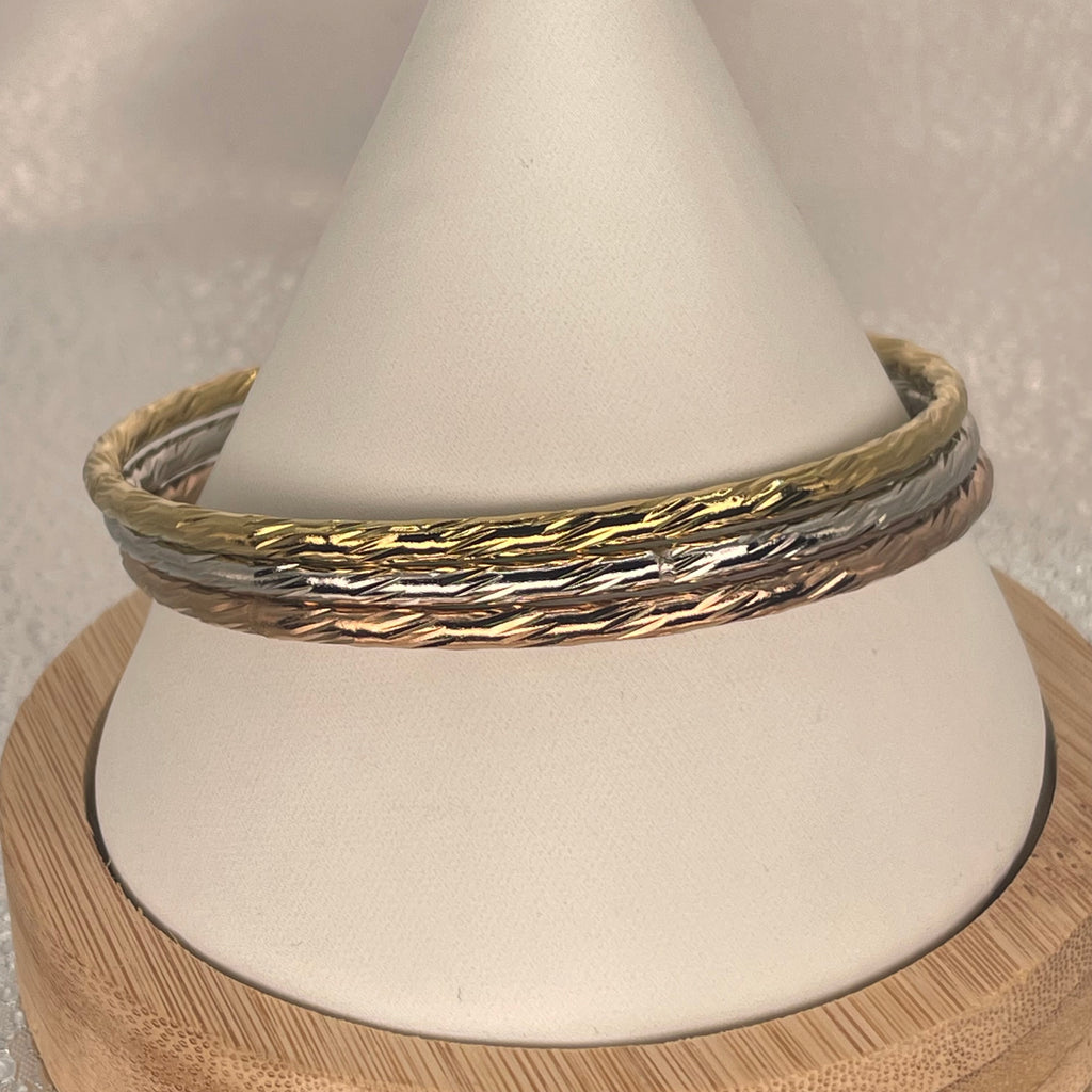 Stainless Steel Bangle Set – Ripple Texture Trio (3pcs)
