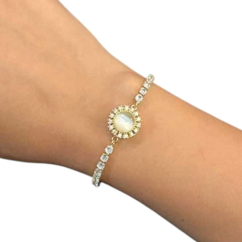 Spinner Crystal Halo Bracelet – Adjustable Rotating Gold & Silver Plated Jewelry