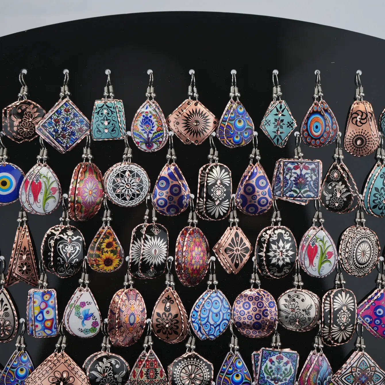 Unique Handmade Earring Set - 100 Set (Includes Free Display )