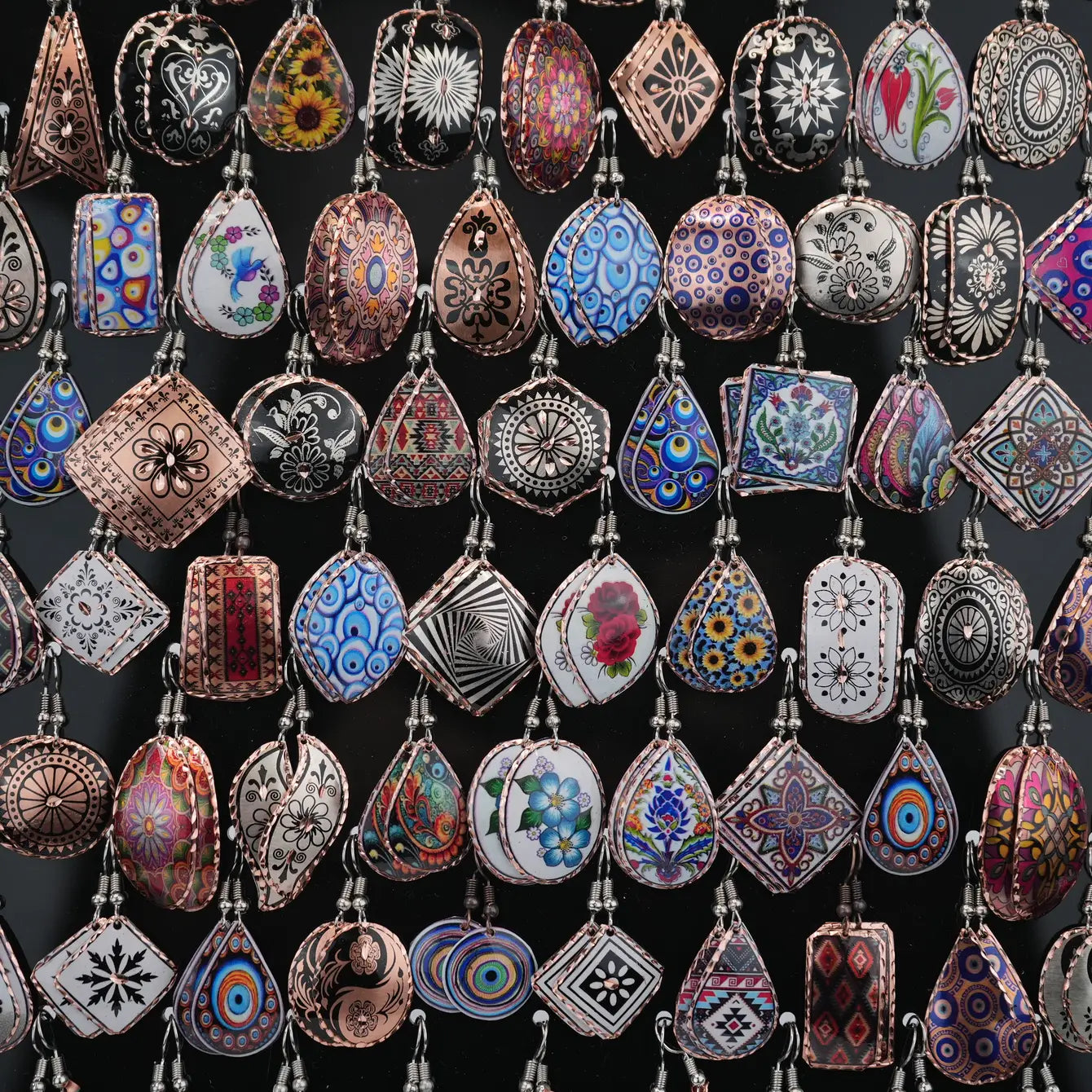 Unique Handmade Earring Set - 100 Set (Includes Free Display )