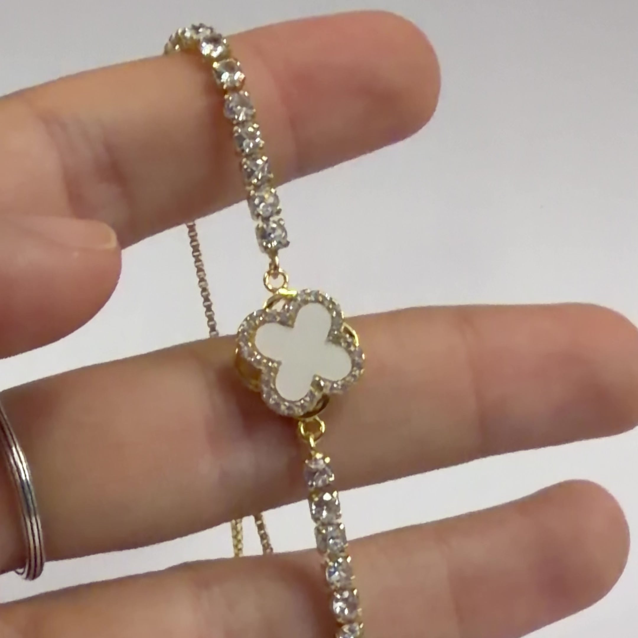 Fidget Spinner Bracelet – Rhinestone Rotating Anxiety Relief