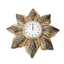 Load image into Gallery viewer, ISLAMIC FLOWER - WALL CLOCK

